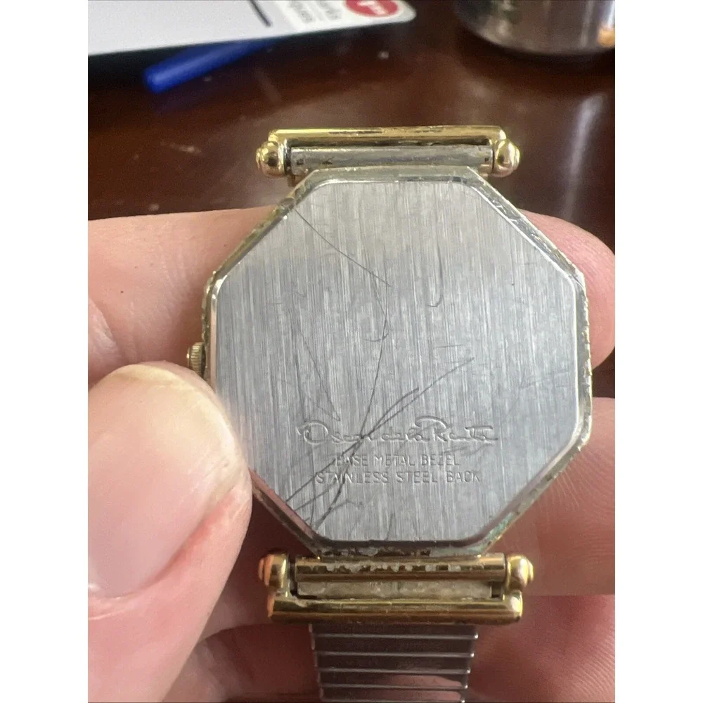 Vintage Oscar De La Renta Octagonal Watch Gold Tone-‎ Untested